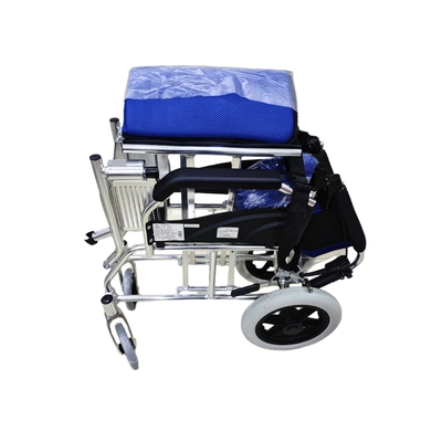 Cadeira de rodas médica dobrável conveniente e portátil para pessoas com deficiência Capacidade de carga 120 kg