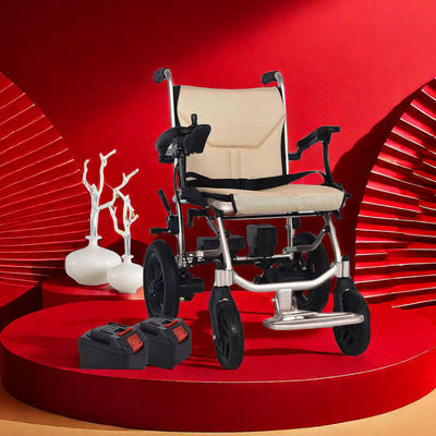 Cadeira de rodas dobrável de tração elétrica com guincho e quadro de alumínio leve 14 kg