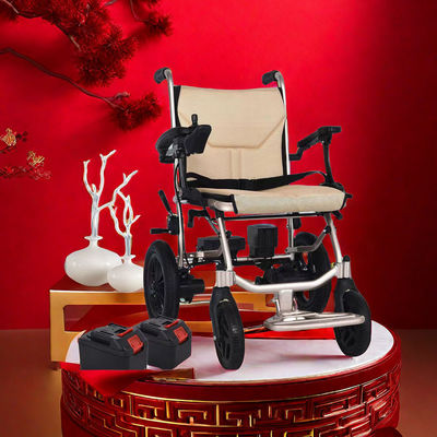 Sport Car Style Abrir e fechar braço cadeira de rodas elétrica com desempenho dobrável