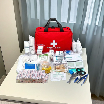 25 peças Kit de primeiros socorros para cães 5 anos de vida útil Prático e portátil