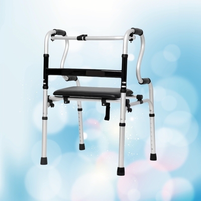 Quadro de pé antiderrapante para idosos com rodas de desempenho dobrável médico