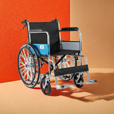 Cadeira de rodas de triciclo plástico dobrável de mobilidade preta para adultos com deficiência física